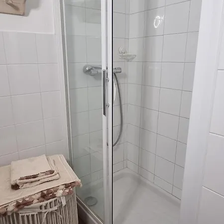 La Et Les Commerces Accessibles A Pied Cannes