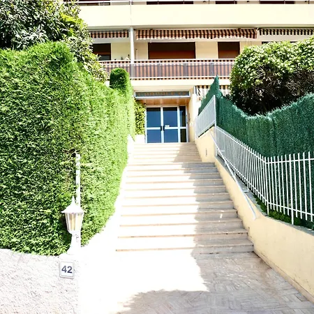 Apartment La Et Les Commerces Accessibles A Pied